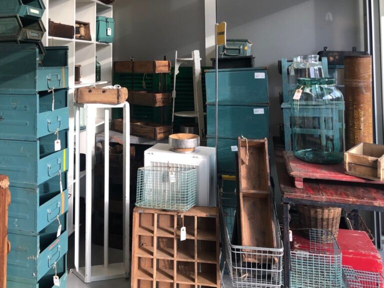 auctions and estate sales for seniors at golden years relocation