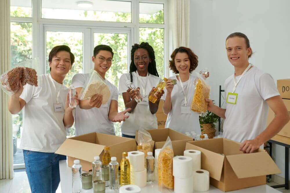 Packing and Unpacking For Seniors 1 Unpacking and Packing Services for Seniors